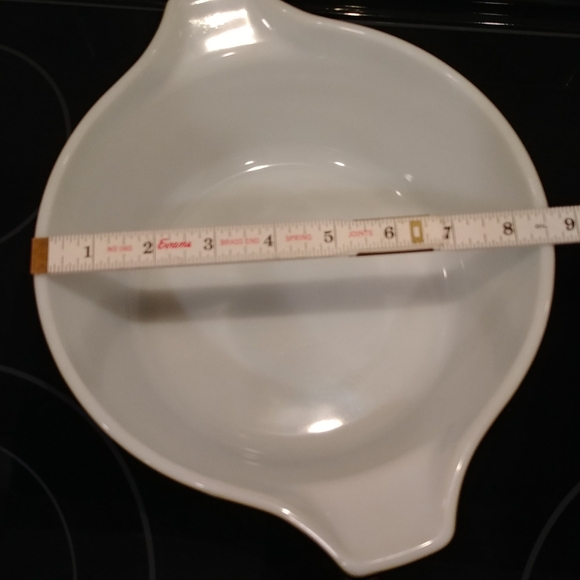 Pyrex Avocado Green Crazy Daisy Spring Blossom Casserole Dish 475-B 2.5 QT & Lid - Picture 5 of 5